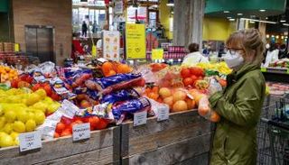 تباطؤ التضخم في الولايات المتحدة إلى 6% في أكتوبر