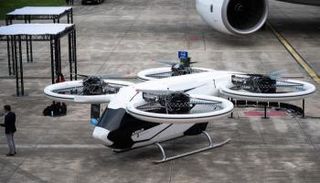 نموذج للتاكسي الطائر