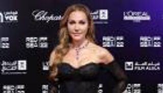 مريم أوزرلي تنطق بالعربية.. ماذا قالت؟