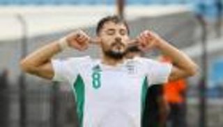 "لا يجيد التمثيل".. جماهير منتخب الجزائر تثير غضب يوسف بلايلي