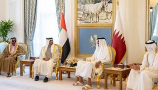 جانب من استقبال الشيخ محمد بن زايد آل نهيان في الدوحة