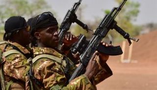 جنود ماليون خلال تدريب عسكري- أرشيفية