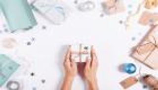 أفكار هدايا بسيطة بأقل التكاليف.. بين الجنون والإبداع والتميز