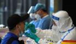 الصين تخفف قيود كورونا.. إرشادات جديدة للسفر والعزل