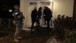 خططت لاقتحام البرلمان بعنف.. ألمانيا تفكك شبكة لليمين المتطرف