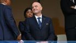 بعد مفاجآت المغرب.. رئيس الفيفا يدلي باعتراف عن كأس العالم 2022