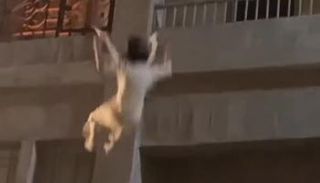 سقوط الفنانة ثراء جبيل من الدور الثاني 