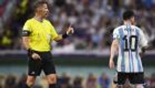 من هو حكم مباراة الأرجنتين وكرواتيا في نصف نهائي كأس العالم قطر 2022؟