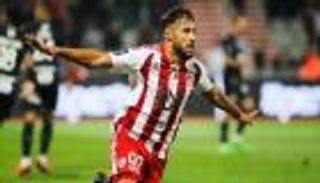 كيف يتعامل أجاكسيو مع "كبرياء" يوسف بلايلي؟