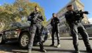 بعد تهديدات لـ"ميلوني".. مسلح يقتل 3 سيدات بروما