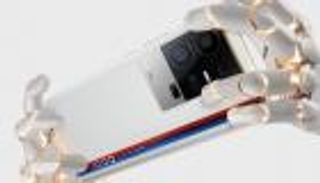 هاتف iQOO 11 Pro الذكي الجديد.. تحفة الشراكة بين فيفو وBMW