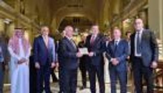 تحمل صور الملك فيصل الأول.. العراق يسترد 6 قطع معدنية من مصر 