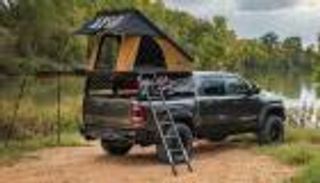 لعشاق السفر والتخييم.. طرح أقوى سيارة كارافان في العالم