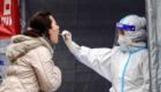 الصين توقف نشر عدد حالات كورونا غير المصحوبة بأعراض