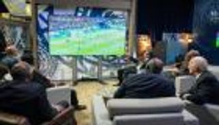 بايدن مديرا فنيا.. فريق رئاسي أفريقي لتشجيع المغرب بالبيت الأبيض (صورة)