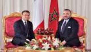 عاهل المغرب يهنئ رئيس فرنسا بالفوز.. وماكرون يشيد بـ"أسود الأطلس"