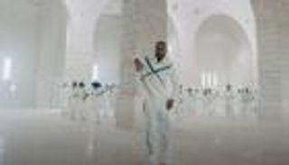 عز العرب.. أغنية ويجز الجديدة في ختام مونديال قطر (فيديو)