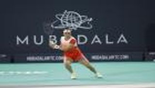 من الإمارات.. أنس جابر تختتم الموسم بلقب تاريخي