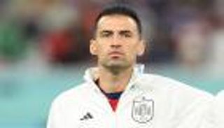 أحدث ضحايا المغرب.. سيرجيو بوسكيتس يعتزل اللعب مع إسبانيا