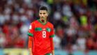 ثلاثي الدوري الإنجليزي يتحرك لخطف أوناحي قبل برشلونة