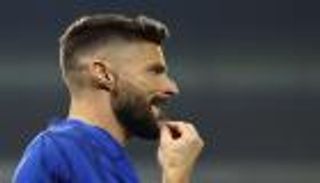 الأرجنتين ضد فرنسا.. جيرو يثير أزمة مفاجئة قبل نهائي كأس العالم