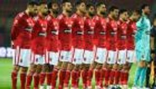 عقوبات وقرارات رادعة.. كيف تعامل مدرب الأهلي المصري بعد أول تعثر؟