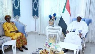 حميدتي خلال لقاء منسقة الأمم المتحدة للشؤون التنموية والإنسانية