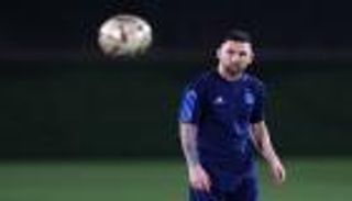 خطأ أم أمنية؟.. قميص إلكتروني يُنهي حلم ميسي في كأس العالم