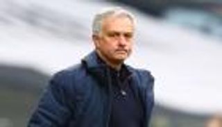 بعد إقالة سانتوس.. متى يتولى مورينيو تدريب منتخب البرتغال؟