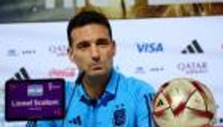 سكالوني يدعم حلم ميسي قبل مباراته الأخيرة في كأس العالم