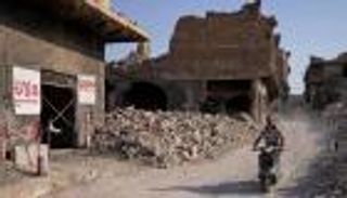 إرث داعش المميت.. ألغام ومخلفات حرب تحاصر الموصل (صور)