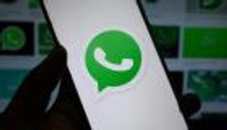 طريقة غلق واتساب على الهاتف للحفاظ على سرية المحادثات