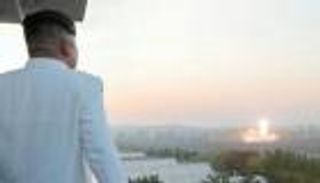 كوريا الشمالية في "مرحلة نهائية" لتطوير قمر صناعي للتجسس