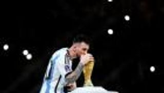 بطل كأس العالم.. هل حسم ميسي جدال "الأفضل في التاريخ"؟