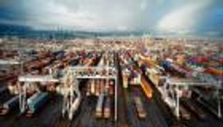 أكبر ميناء في أوروبا "يغرق بالكوكايين"