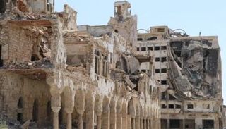 آثار الدمار على كثير من مباني بنغازي- أرشيفية