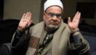 عالم أزهري ينتقد مسرحية "العيال كبرت": وراء "جريمة بورسعيد"