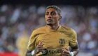 3 ساعات من المعاناة.. رافينيا يشكو مأساة العودة إلى برشلونة