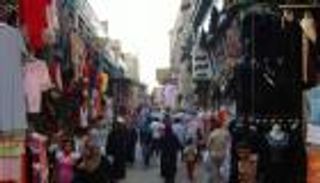 الحكومة المصرية تعلن قرارا عاجلا بشأن تراخيص المحال