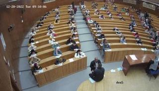 جانب من تطبيق تقنية الفيديو في الكلية