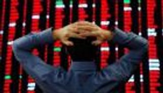 منحنى العائد المقلوب.. إنذار مبكر قبل الركود العالمي