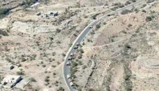 مخيمات نصبها الحوثيون للمدنيين في خط النار بالضالع