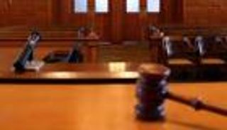 تفاصيل صادمة.. شاب وشقيقته يجبران رجلا على التعري وابتزازه بالأردن