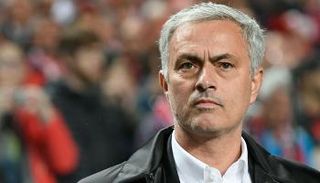 البرتغالي جوزيه مورينيو مدرب روما الإيطالي الحالي