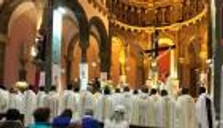 أجراس التسامح تدق بأكبر كنيسة كاثوليكية في تونس ابتهاجا بعيد الميلاد