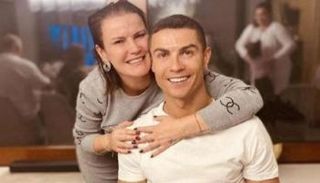 كريستيانو رونالدو وشقيقته كاتيا أفيرو