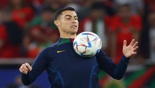 كريستيانو رونالدو قائد منتخب البرتغال 