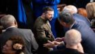 "نؤيدك لكننا لن نساعدك".. جمهوريو الكونغرس يخذلون زيلينسكي