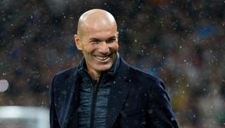 زين الدين زيدان مدرب ريال مدريد السابق