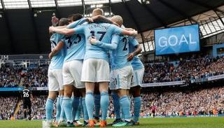 مانشستر سيتي يدافع عن لقبه